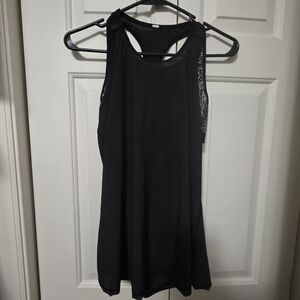 Lululemon Tank With Built In Sports Bra Size 6